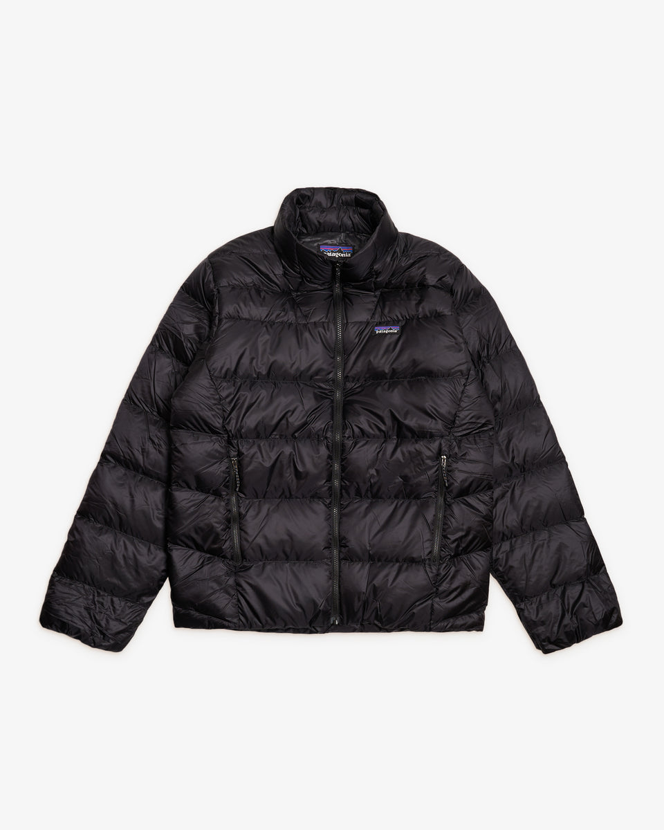 Patagonia ダウンジャケット Patagonia Men's Fitz Roy Down Jacket / Black – FRONT 11201