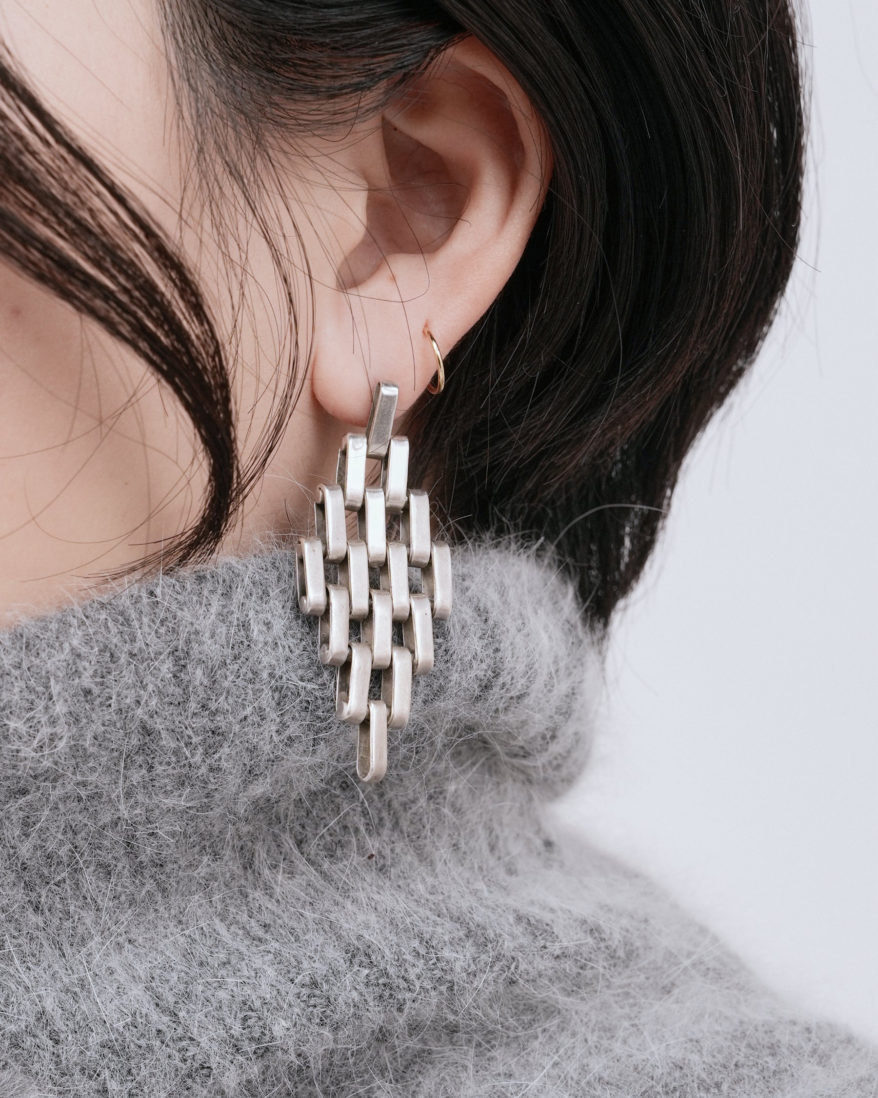 Silver Earring – FRONT 11201