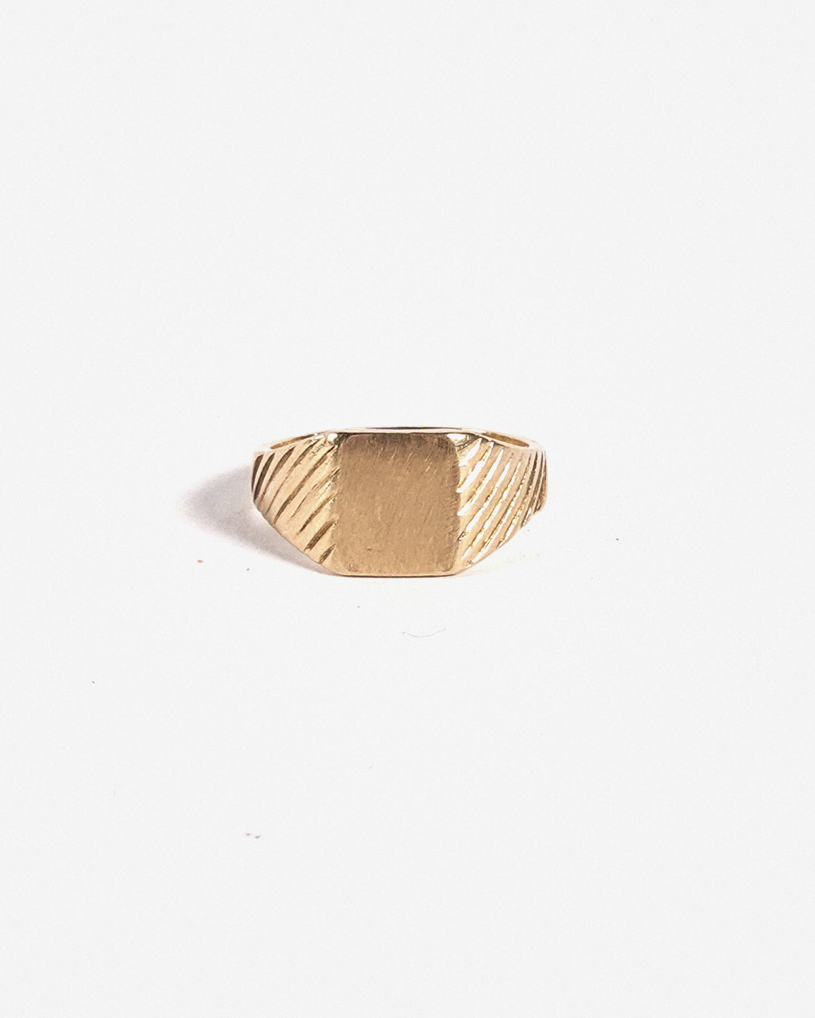14K Gold Ring :Size6