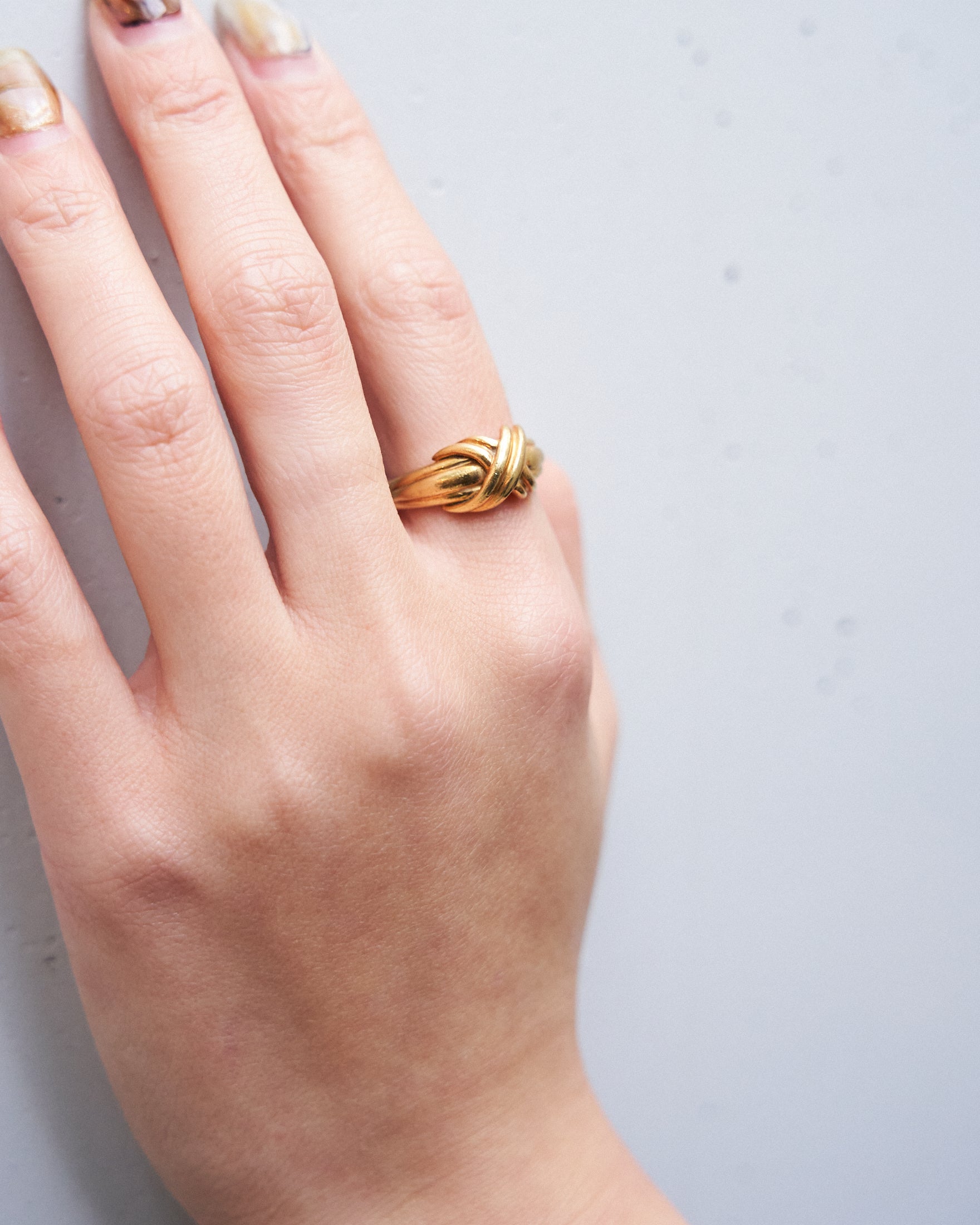 18K Gold Ring :Size10