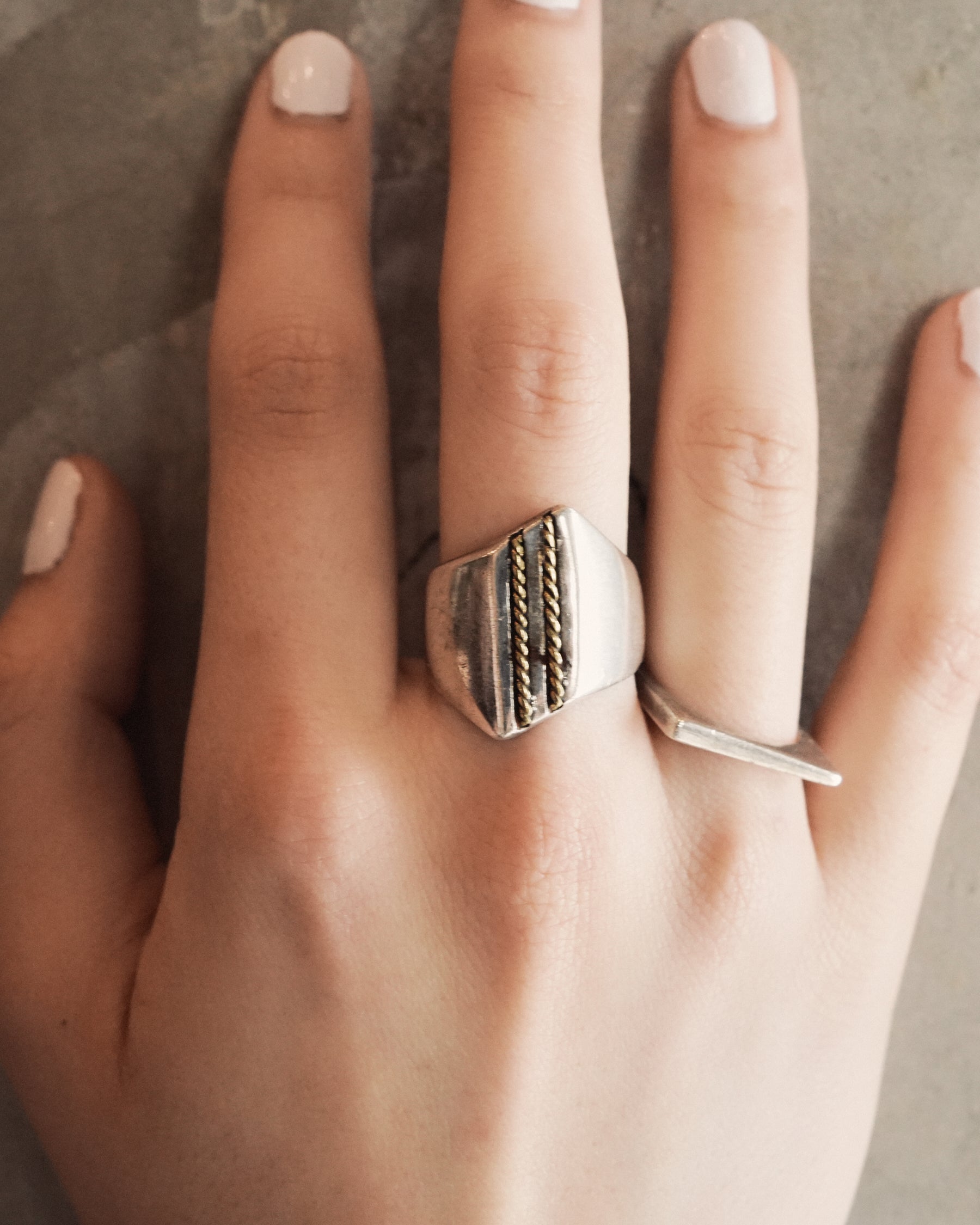 Silver Ring: Size17