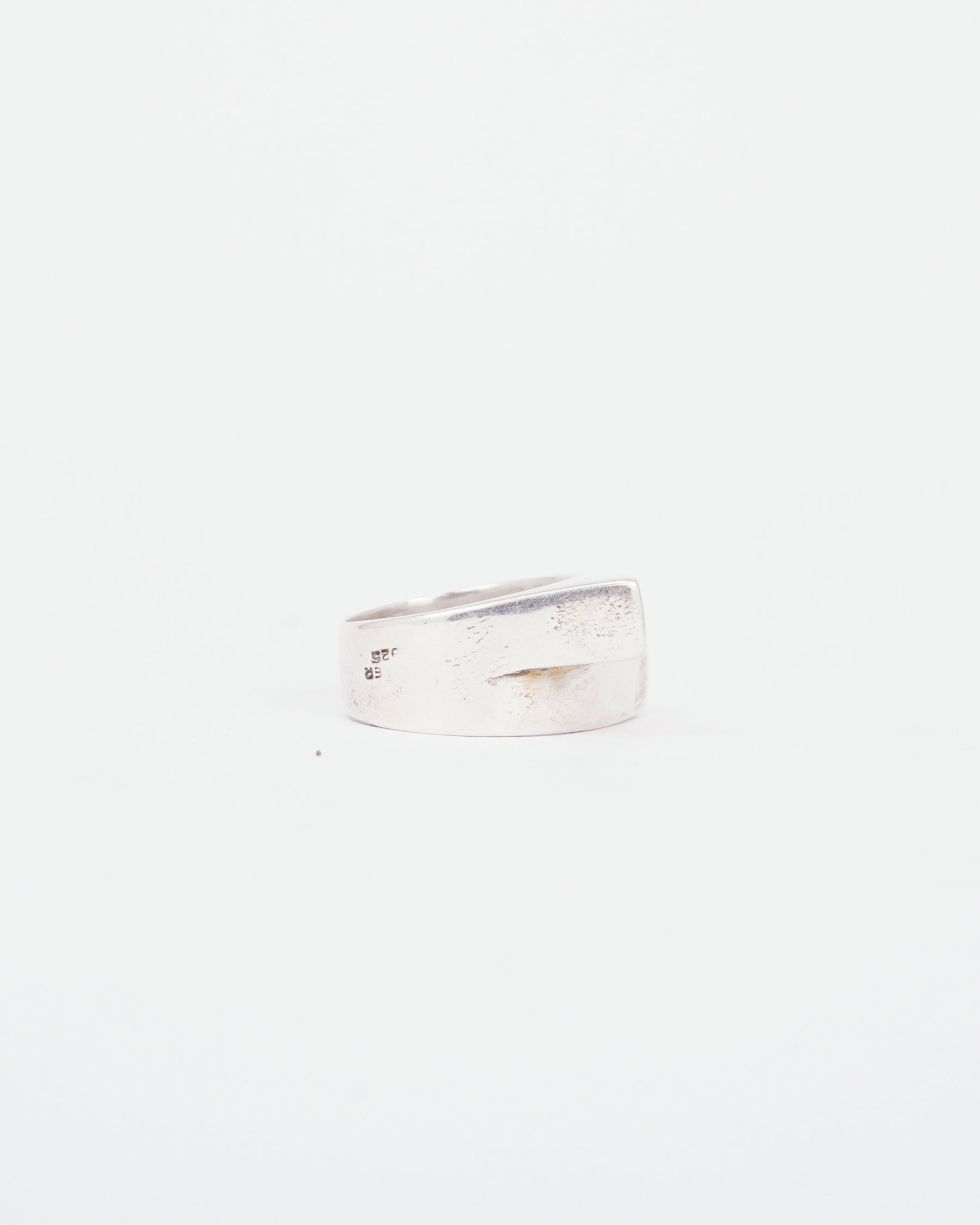Silver Ring: Size9