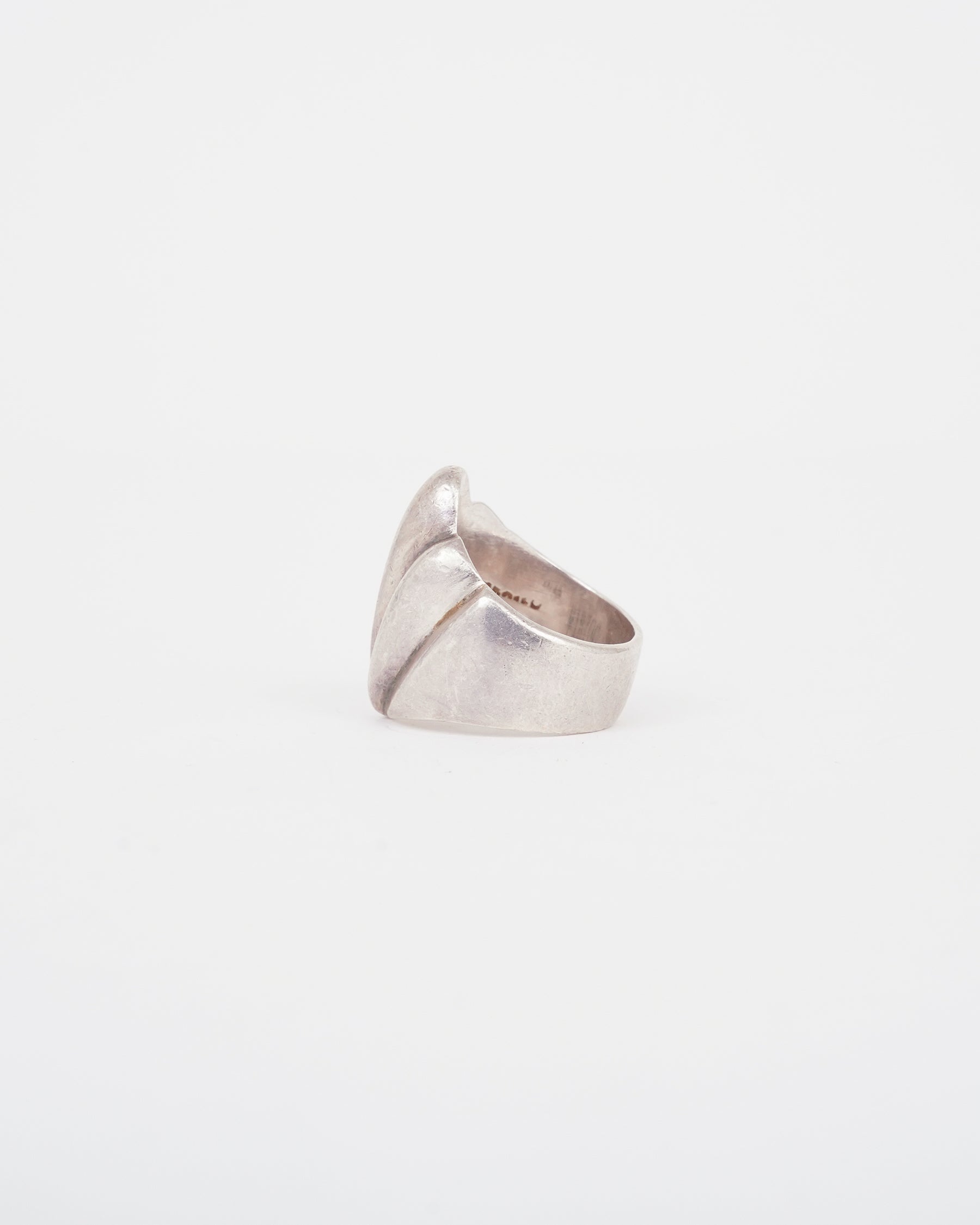 Silver Ring: Size13