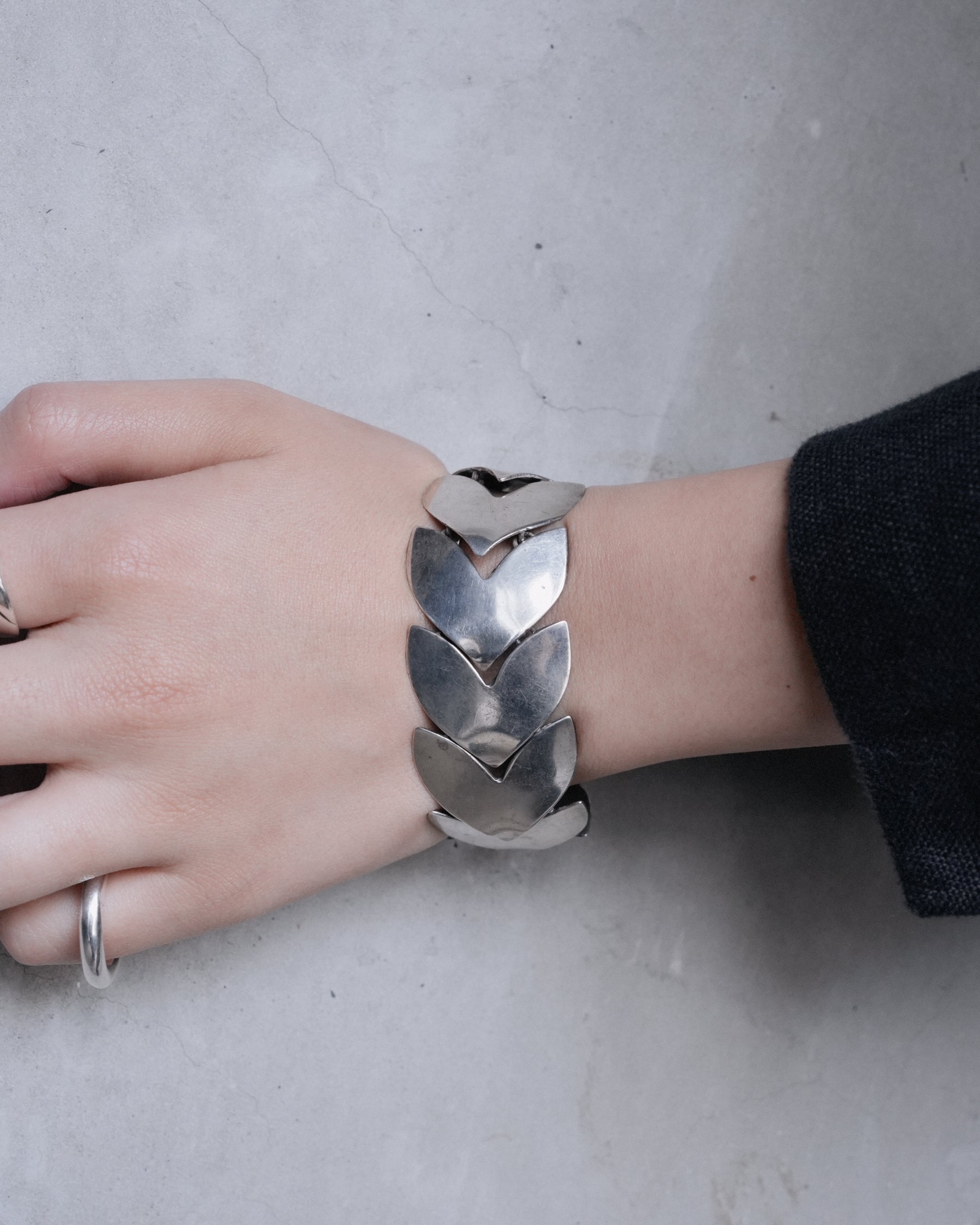 Silver Bracelet – FRONT 11201