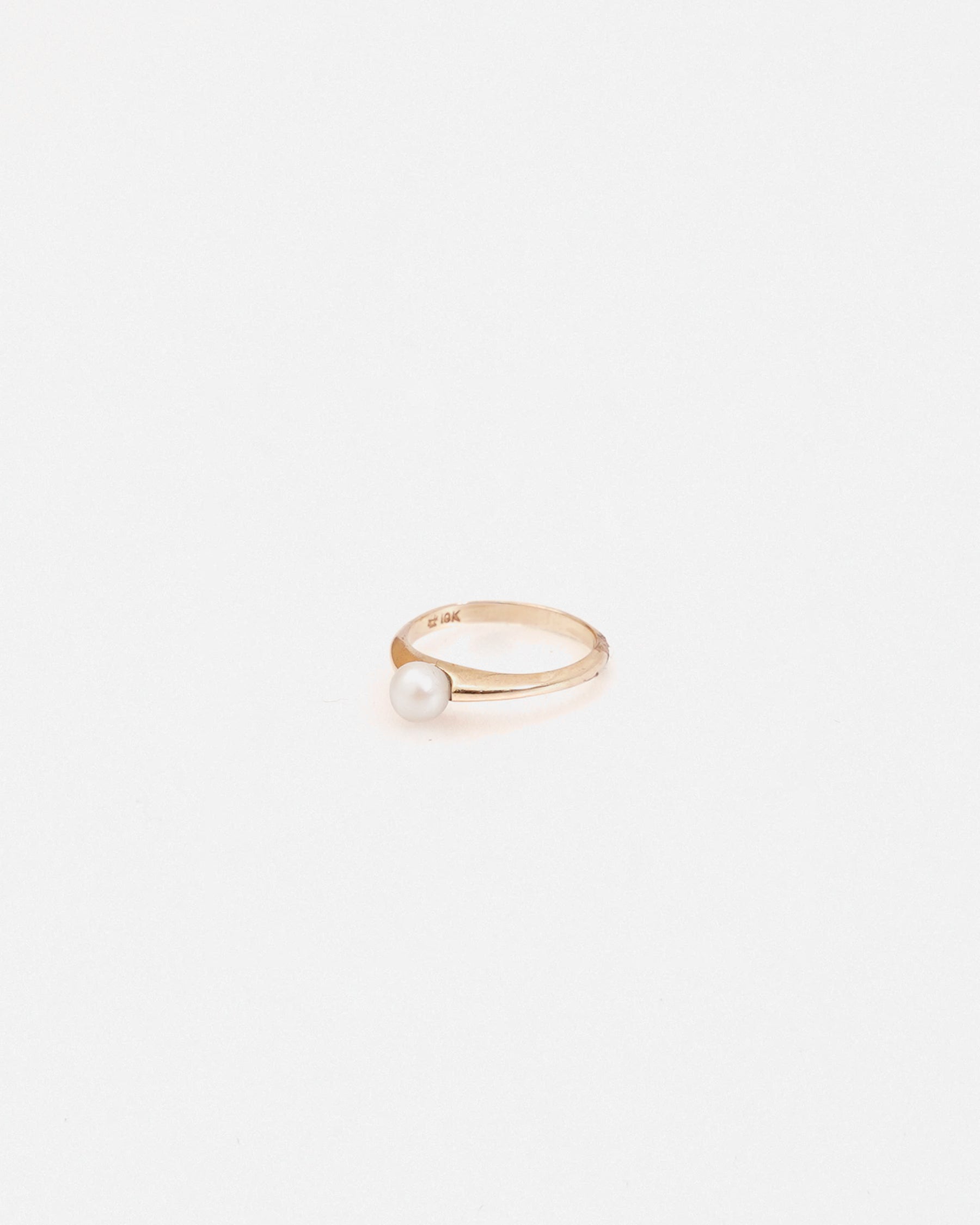 10k Gold Ring : size10